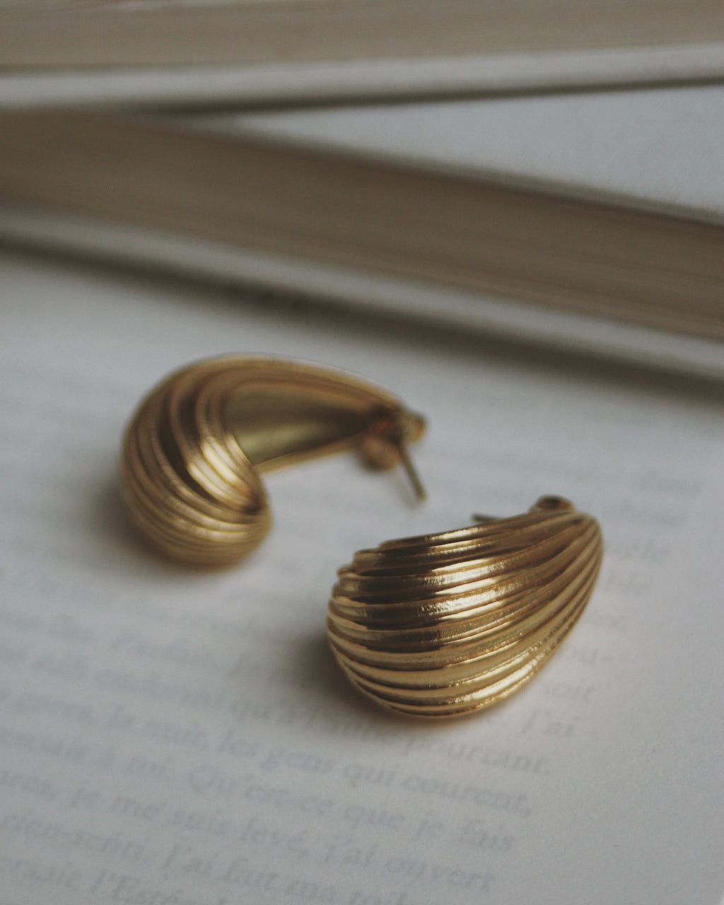 Boucles d'oreilles gouttes striées