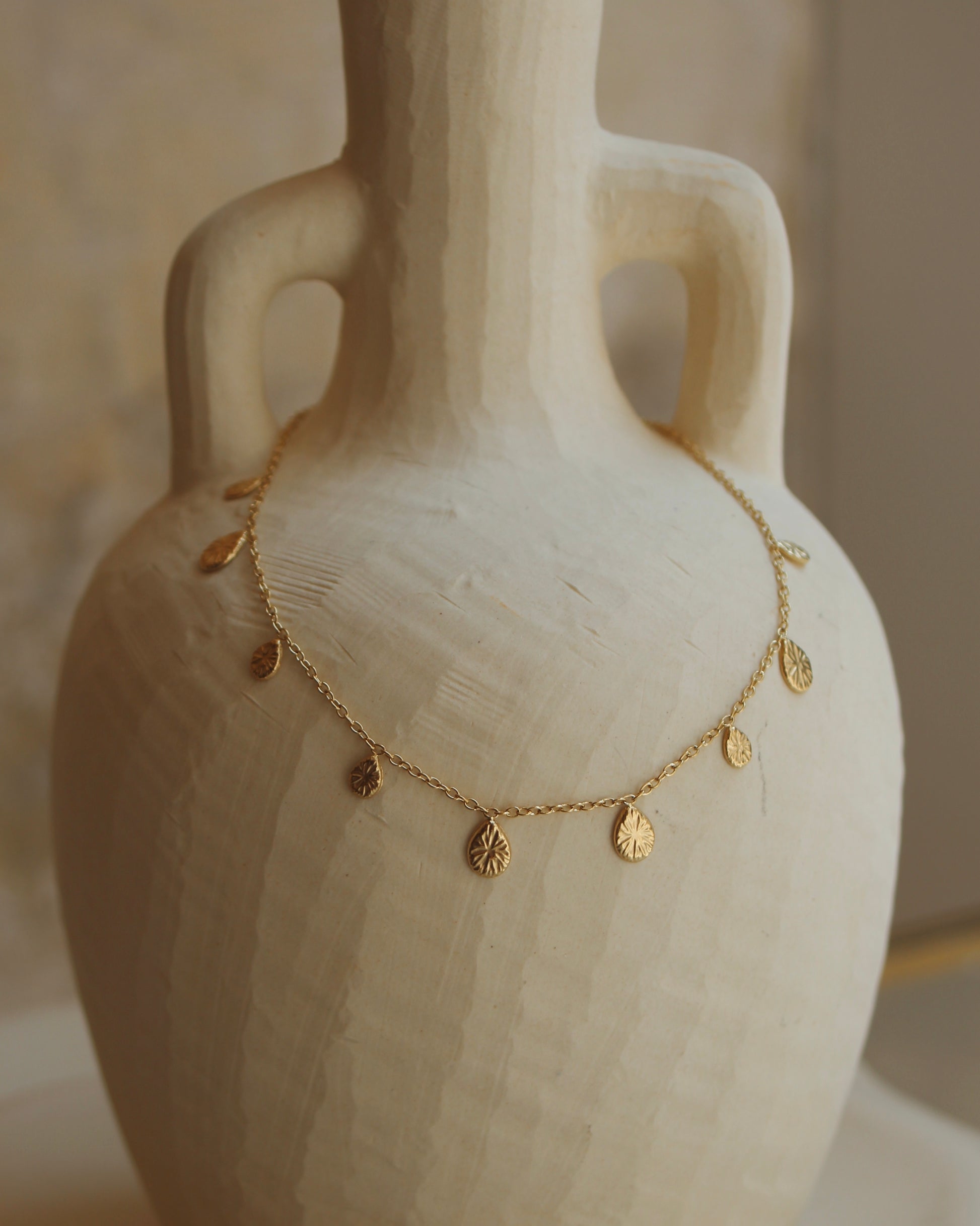 Collier goutte texturées