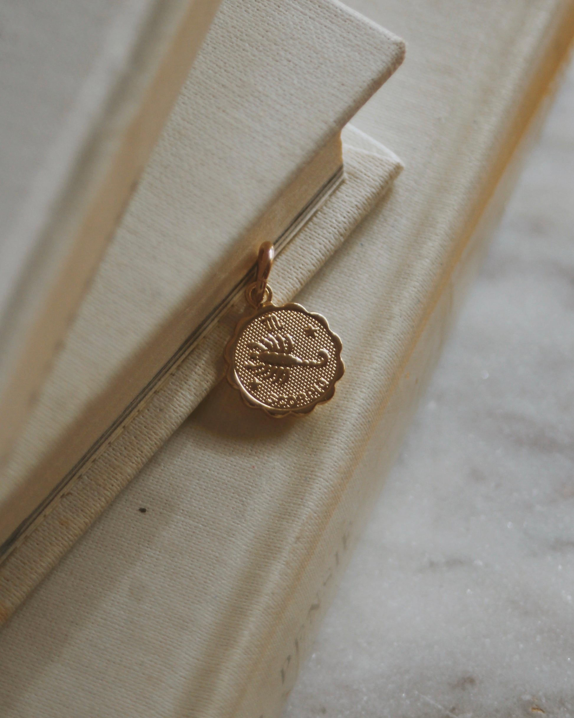Pendentif astrologie mini