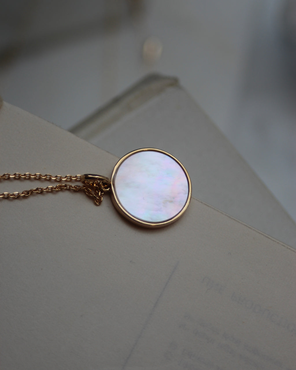 Pendentif nacre II