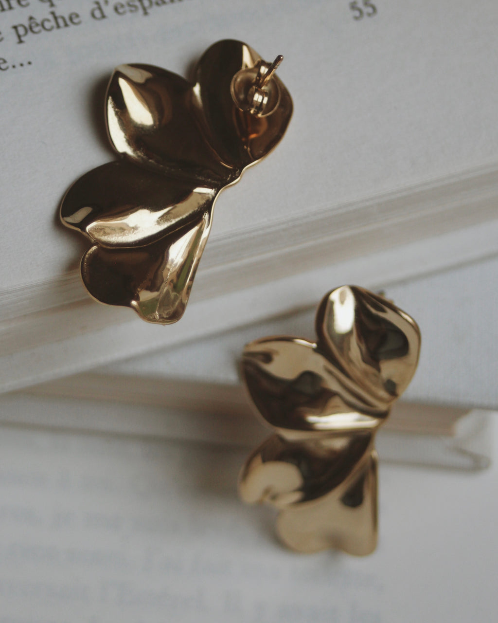 Boucles d’oreilles pétale lisse