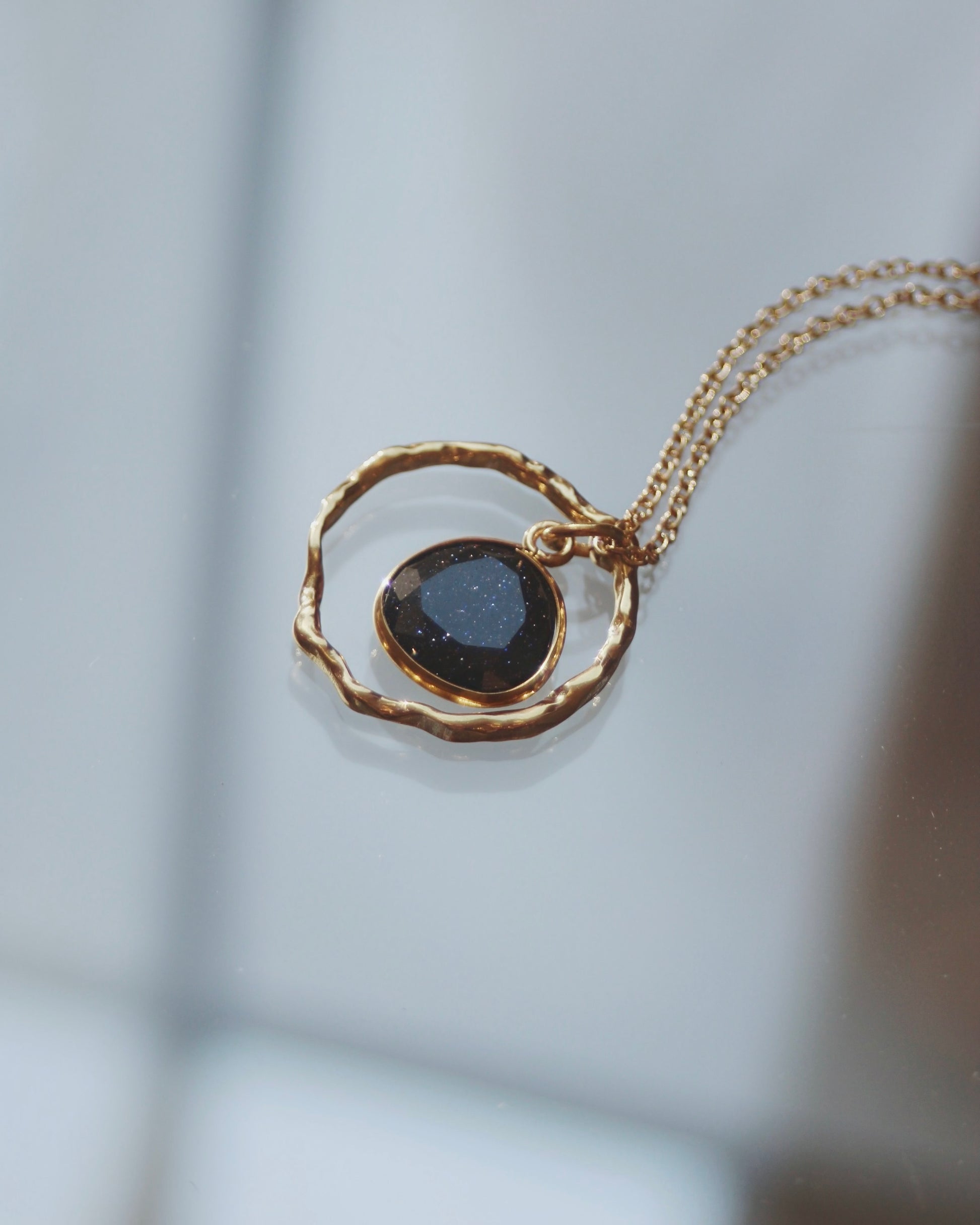 Collier cerclage nuit