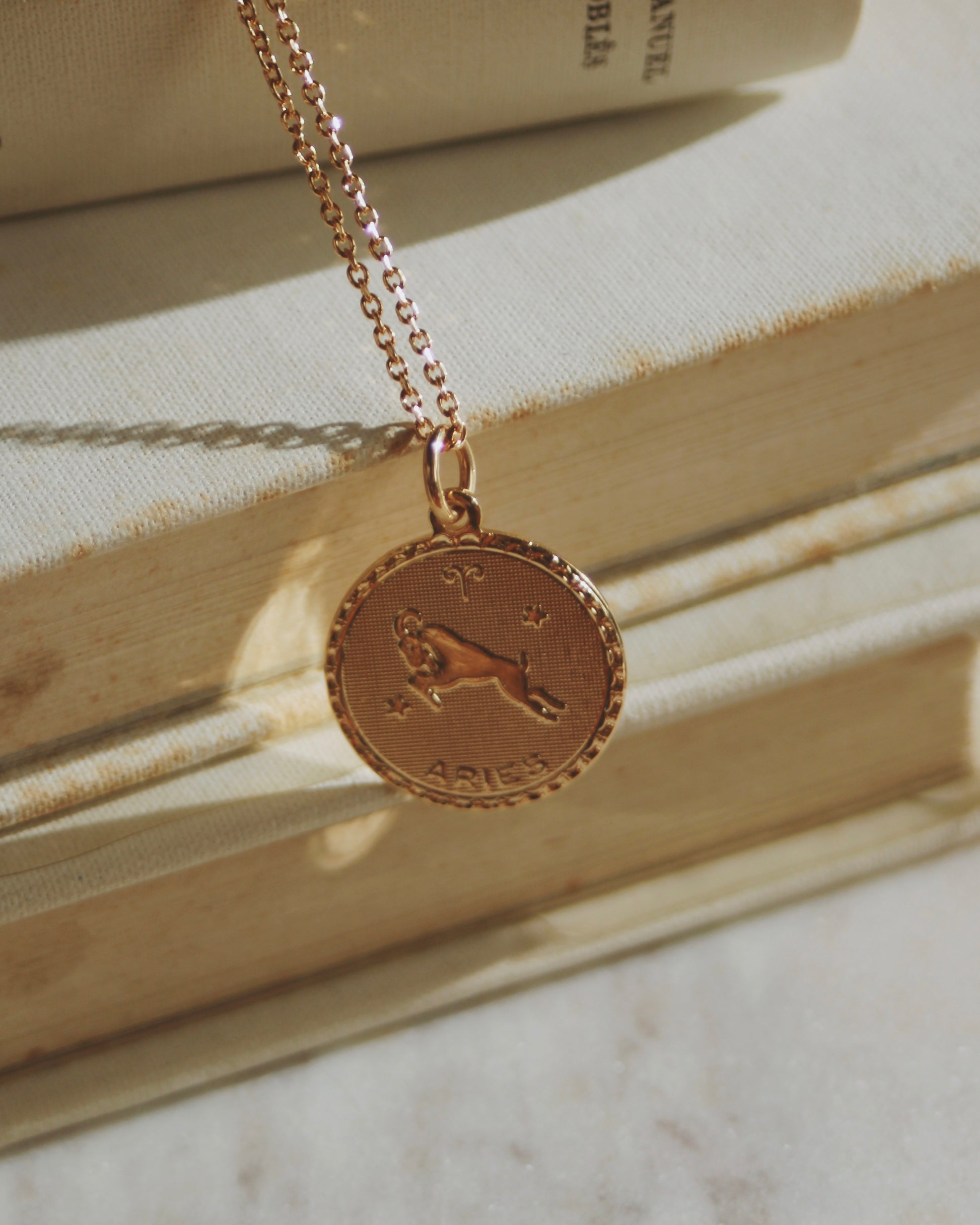 Pendentif astrologie