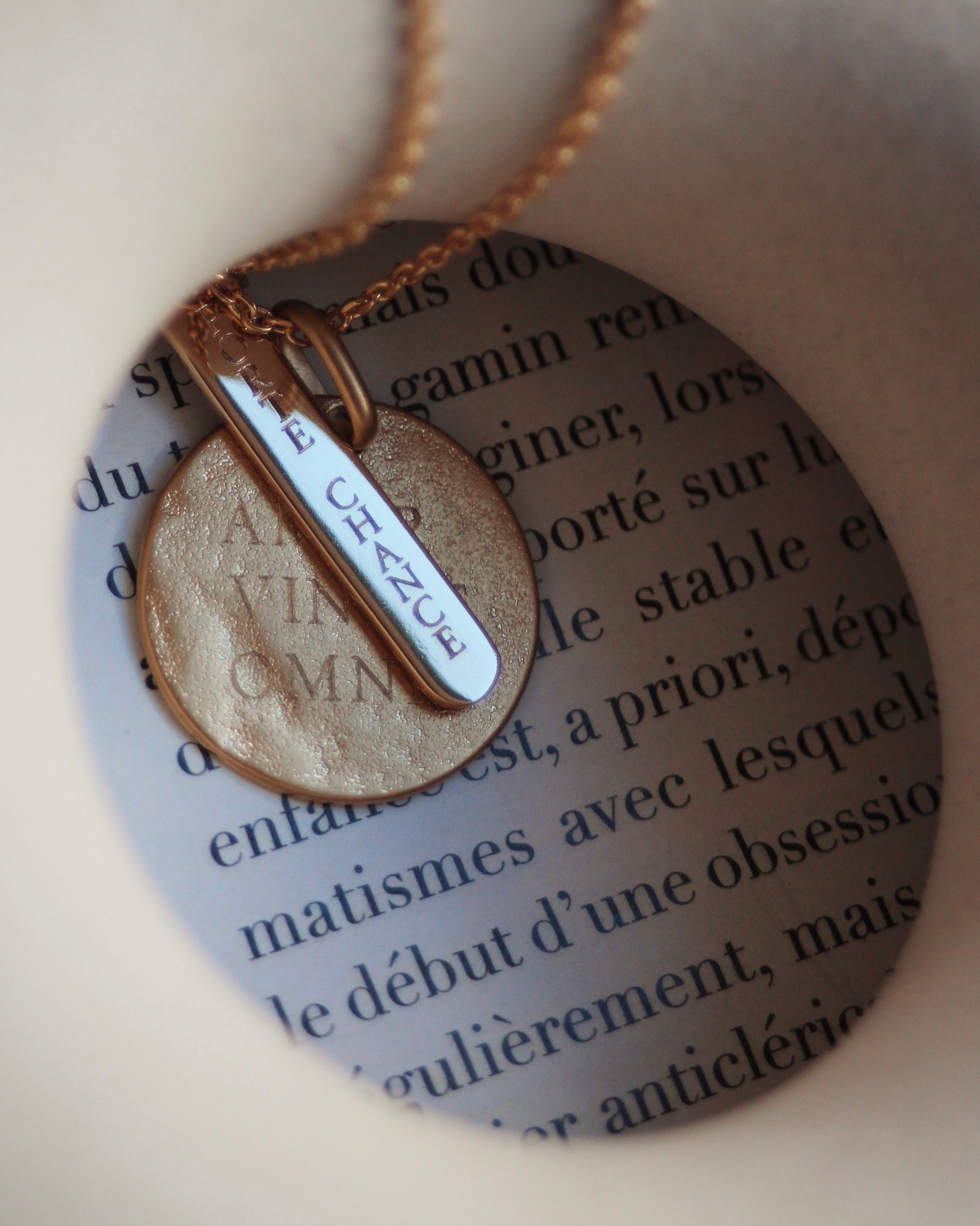Pendentif porte chance