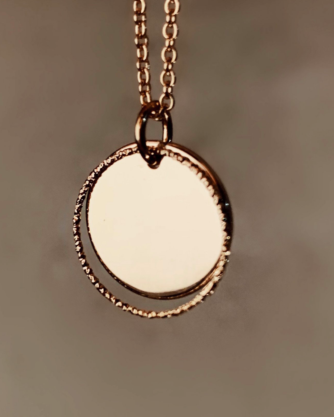 Collier médaille cerclage 15mm (personnalisable)